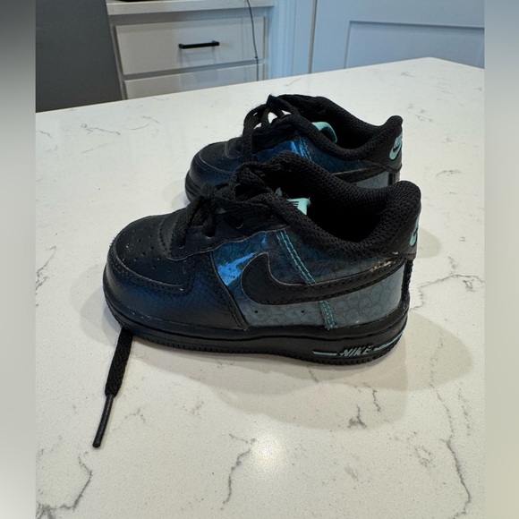 NIKE TODDLER AIR FORCE 1 SE (TD) "BABY DRAGON" Size 4C BV6063 001 Black - Picture 1 of 7